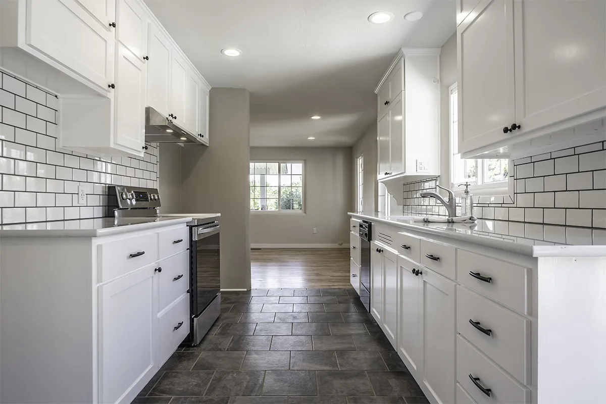 High-quality kitchen remodeling craftsmanship by Varanelli Construction